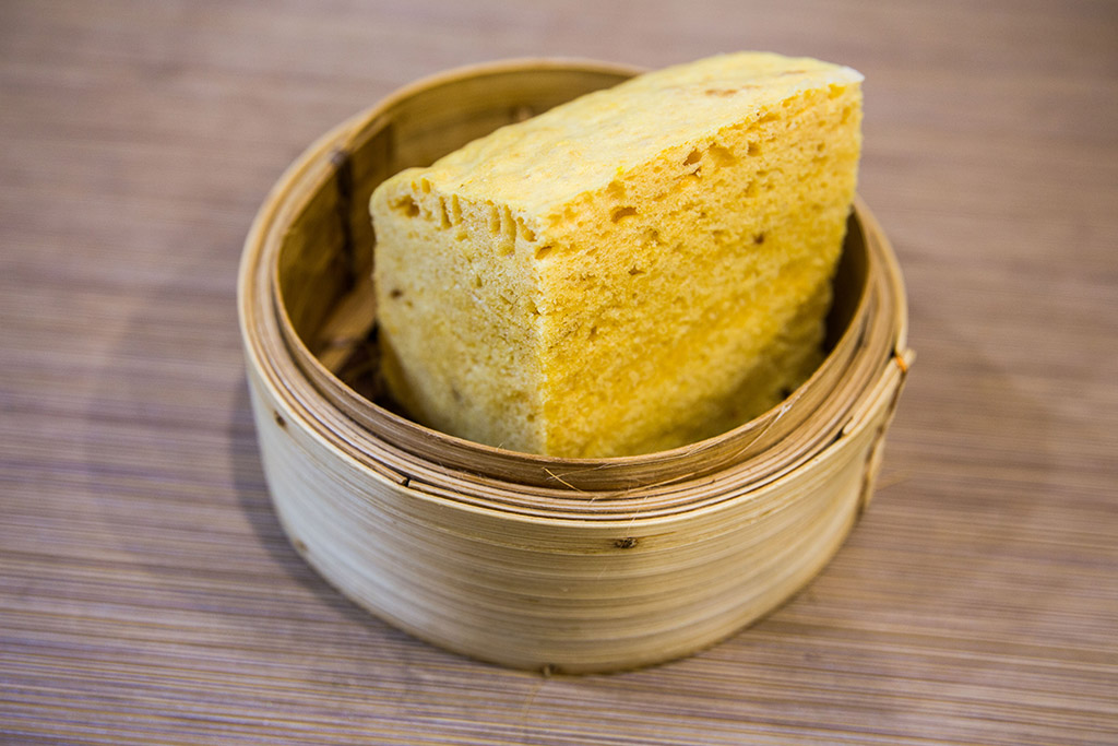 spongecake - Sweet Desserts you MUST delve into during Lunar New Year