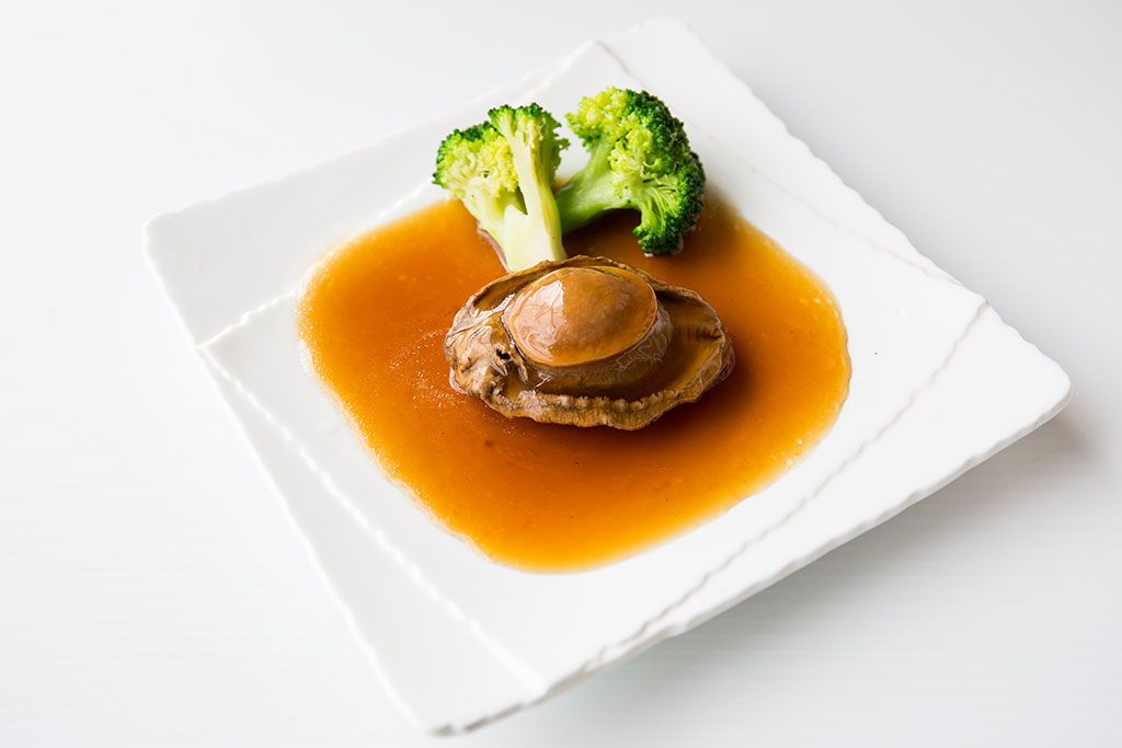 GoldenLane Dish abalone with oyster sauce - Abalone with Oyster Sauce