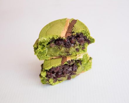 hotcakehouse Dish Green tea and red bean Japanese Pancake 440x354 - Green Tea and Red Bean Japanese Pancake