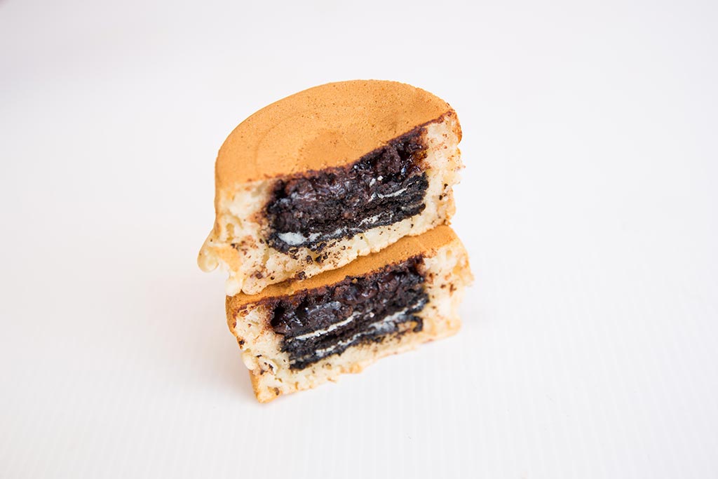 hotcakehouse Dish Oreo Hot Cake - Oreo Hot Cake