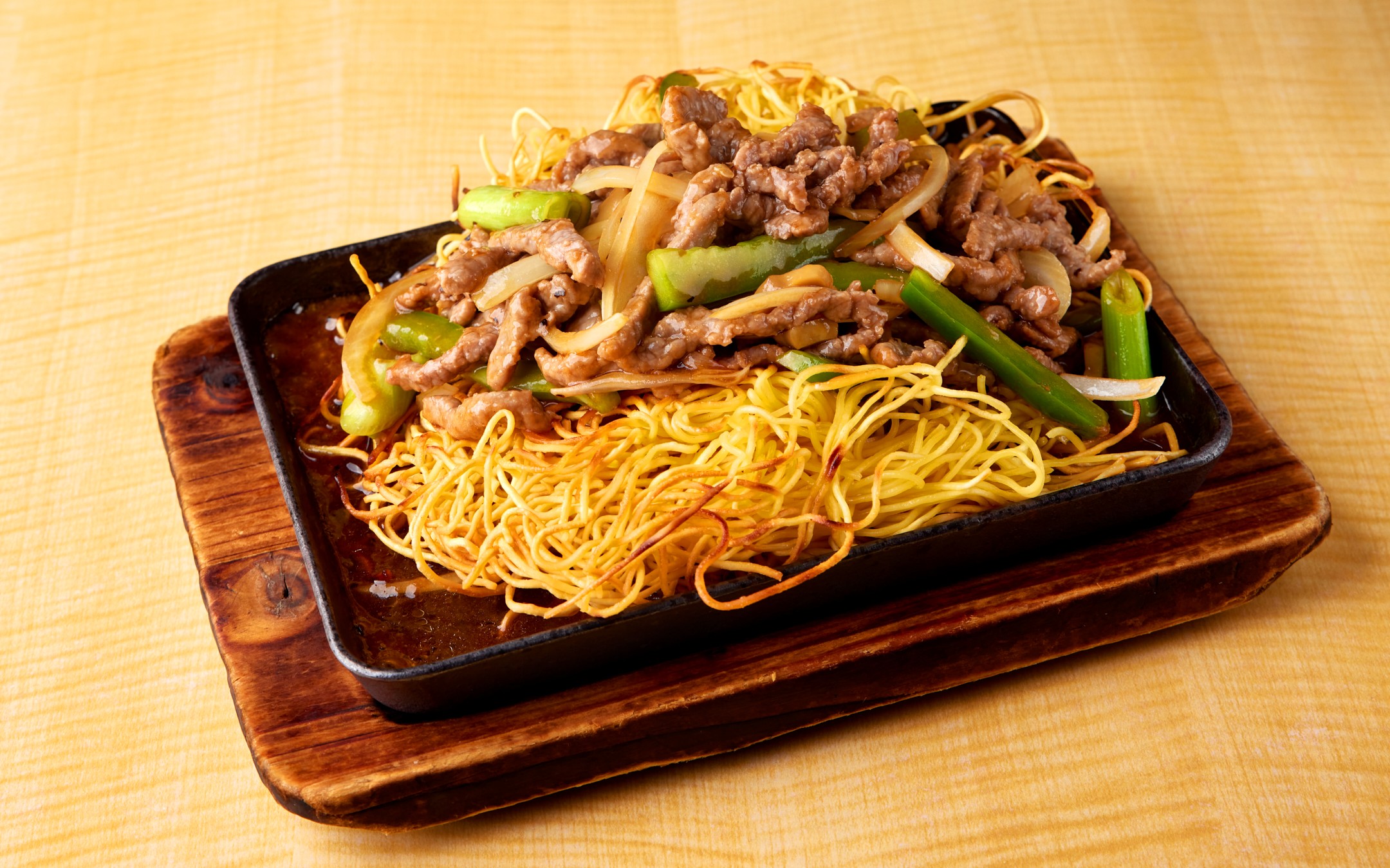 C Cafe Sizzling Black Pepper Steak Noodle - Sizzling Black Pepper Steak Noodle