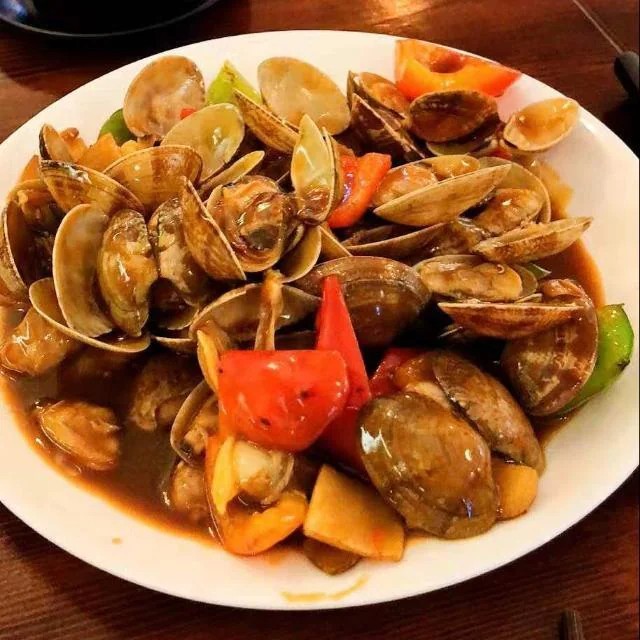 Charcoal BBQ House Hot Clams in Special Sauce - Hot Clams in Special Sauce