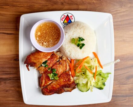 Pho An Crispy Chicken and Rice with ginger sauce 440x354 - Crispy Chicken and Rice with ginger sauce